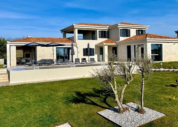 Maslinik * Kaštelir