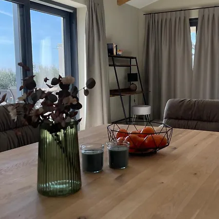 Maslinik * Kaštelir